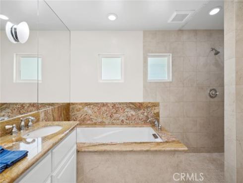 400 Aliso Avenue, Newport Beach, CA