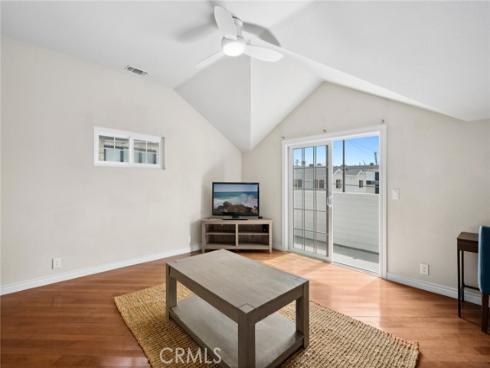 400 Aliso Avenue, Newport Beach, CA