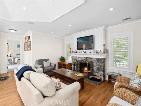 400 Aliso Avenue, Newport Beach, CA