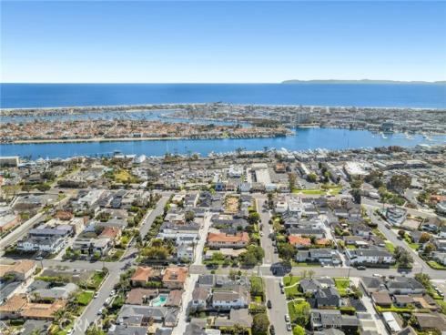 400 Aliso Avenue, Newport Beach, CA