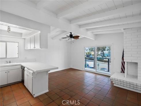 207 28th Street, Newport Beach, CA