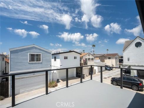 207 28th Street, Newport Beach, CA