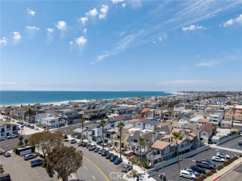 207  28th   Street, Newport Beach, CA