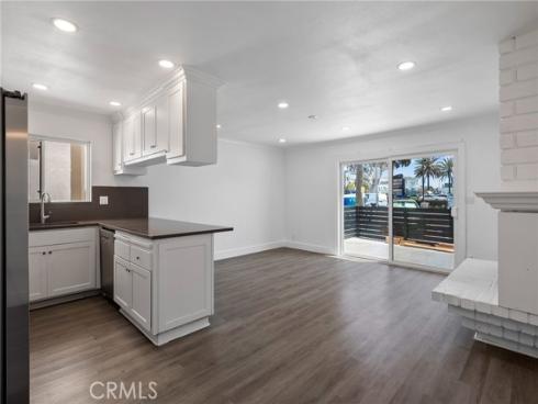 207 28th Street, Newport Beach, CA