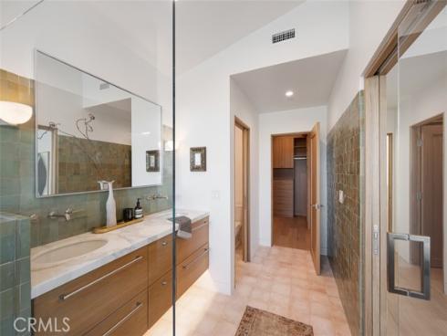 207 Canal Street, Newport Beach, CA