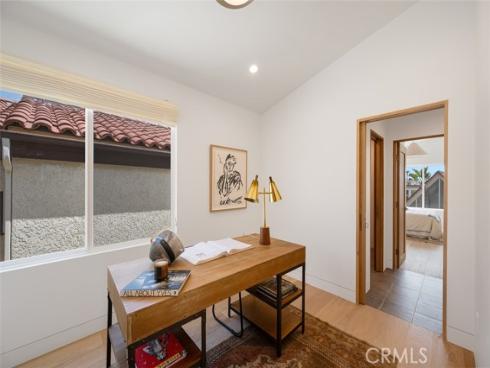 207 Canal Street, Newport Beach, CA