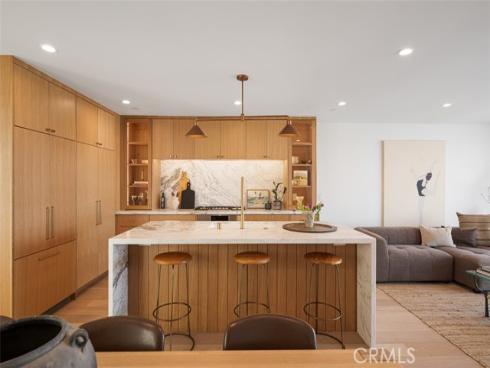 207 Canal Street, Newport Beach, CA