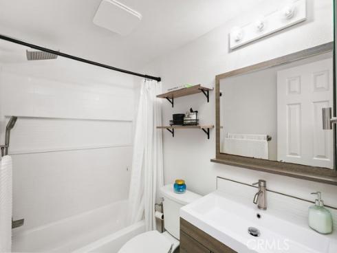 30 Starfish 14 Court, Newport Beach, CA