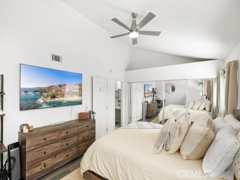 30 Starfish 14 Court, Newport Beach, CA