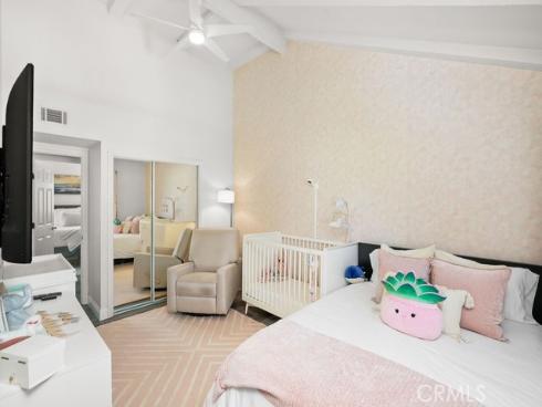 30 Starfish 14 Court, Newport Beach, CA