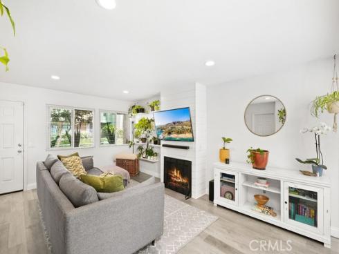 30 Starfish 14 Court, Newport Beach, CA