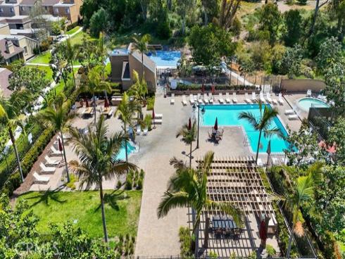 30 Starfish 14 Court, Newport Beach, CA