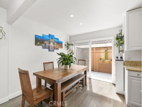 30 Starfish 14 Court, Newport Beach, CA