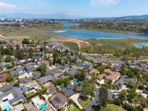 2516 Vista Baya , Newport Beach, CA