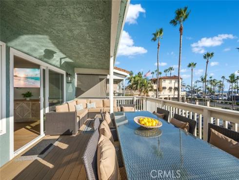 700 E Oceanfront , Newport Beach, CA