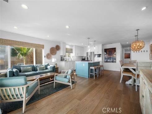 700 E Oceanfront , Newport Beach, CA