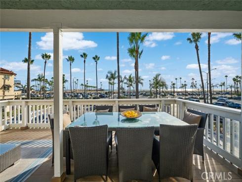 700 E Oceanfront , Newport Beach, CA