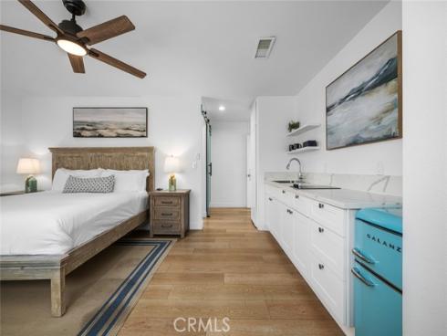 700 E Oceanfront , Newport Beach, CA