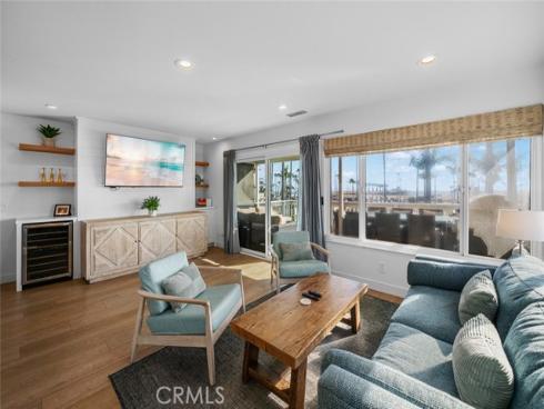 700 E Oceanfront , Newport Beach, CA