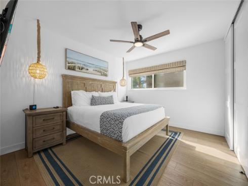 700 E Oceanfront , Newport Beach, CA