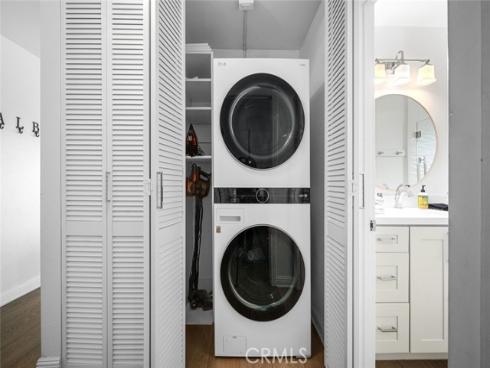 700 E Oceanfront , Newport Beach, CA