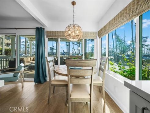 700 E Oceanfront , Newport Beach, CA