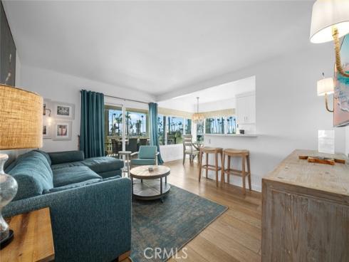 700 E Oceanfront , Newport Beach, CA