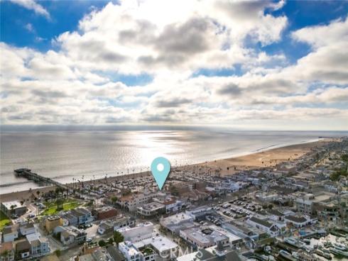 700 E Oceanfront , Newport Beach, CA