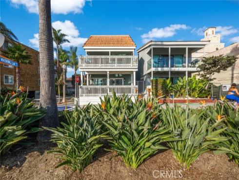 700 E Oceanfront , Newport Beach, CA