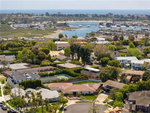 807 Aldebaran Circle, Newport Beach, CA