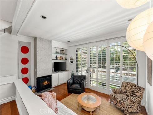 16 Barlovento 2 Court, Newport Beach, CA