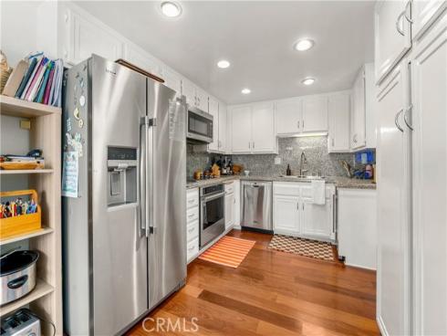 16 Barlovento 2 Court, Newport Beach, CA