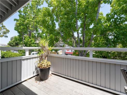 16 Barlovento 2 Court, Newport Beach, CA