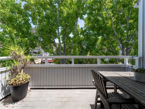 16 Barlovento 2 Court, Newport Beach, CA