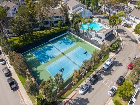 16 Barlovento 2 Court, Newport Beach, CA