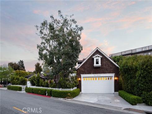 400 Catalina Drive, Newport Beach, CA