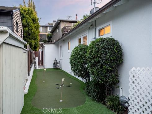 400 Catalina Drive, Newport Beach, CA