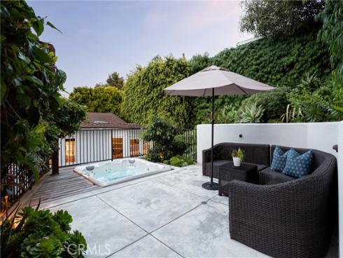 400 Catalina Drive, Newport Beach, CA