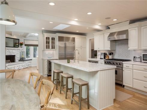 400 Catalina Drive, Newport Beach, CA