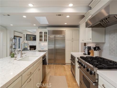 400 Catalina Drive, Newport Beach, CA