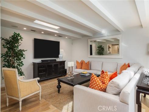 400 Catalina Drive, Newport Beach, CA