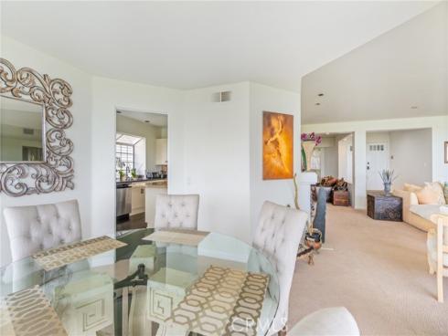 35 Northampton 118 Court, Newport Beach, CA