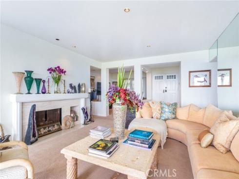 35 Northampton 118 Court, Newport Beach, CA