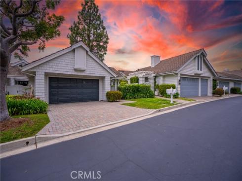 35 Northampton 118 Court, Newport Beach, CA