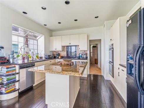 35 Northampton 118 Court, Newport Beach, CA