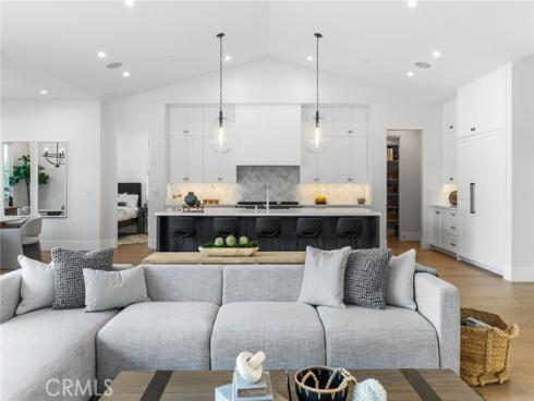 1530 Anita Lane, Newport Beach, CA