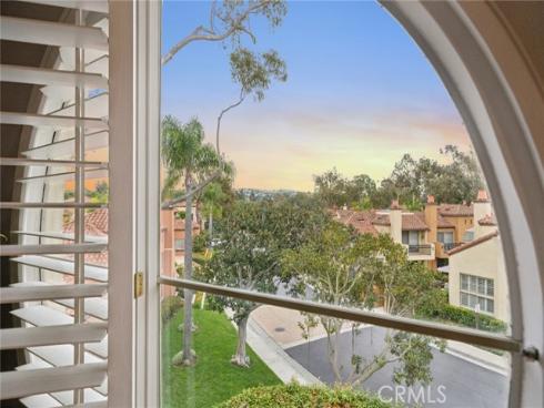 1009 Muirfield Drive, Newport Beach, CA