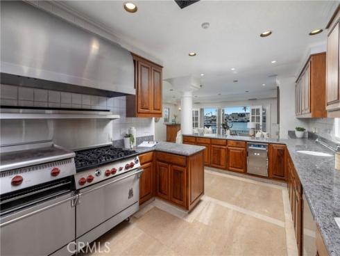 339  Via Lido Soud  , Newport Beach, CA