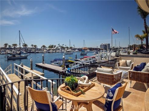 339  Via Lido Soud  , Newport Beach, CA