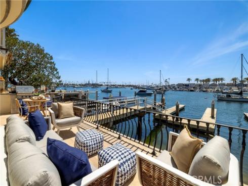 339  Via Lido Soud  , Newport Beach, CA